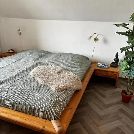 Mit Kahnstelle * Maasholm