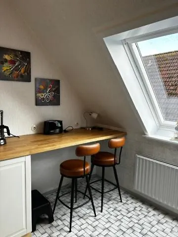 Mit Kahnstelle * Maasholm